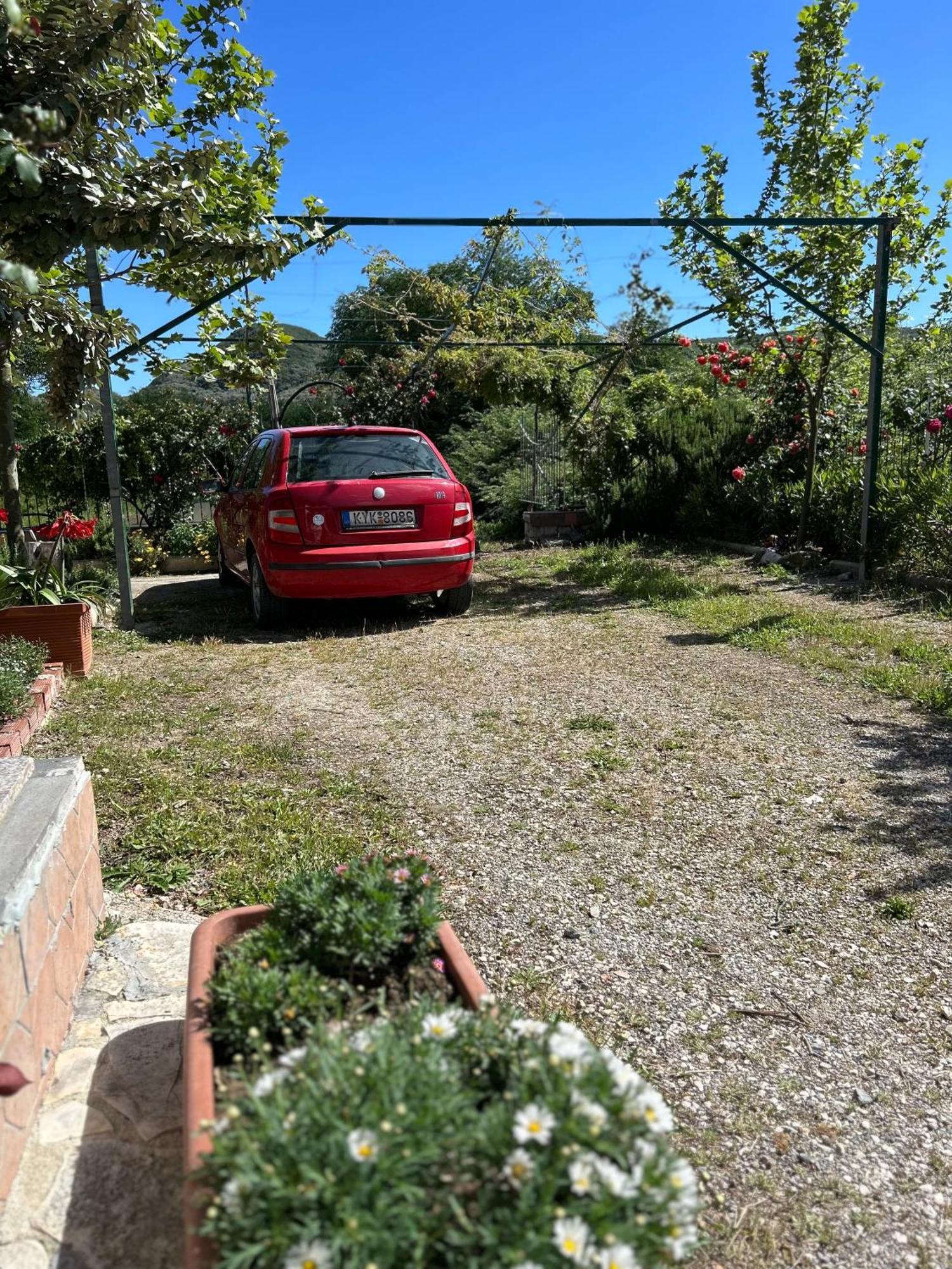 Villa Facen Gardelades Exterior photo